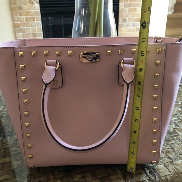 Michael Kors Handbag - Picture 3 of 8